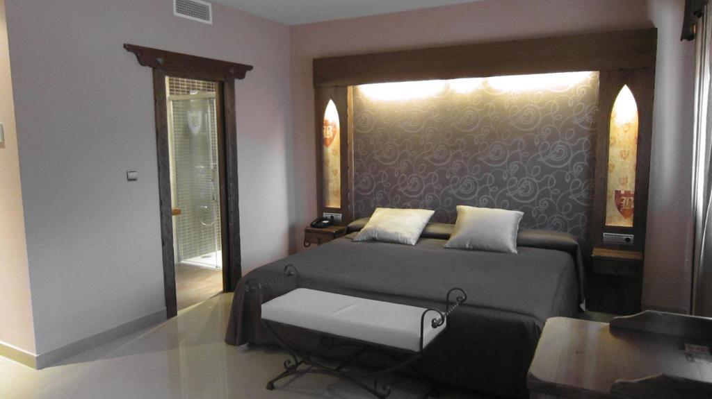 Hotel La Brasa Velez de Benaudalla Room photo